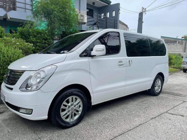 HYUNDAI GRAND STAREX - Image 4