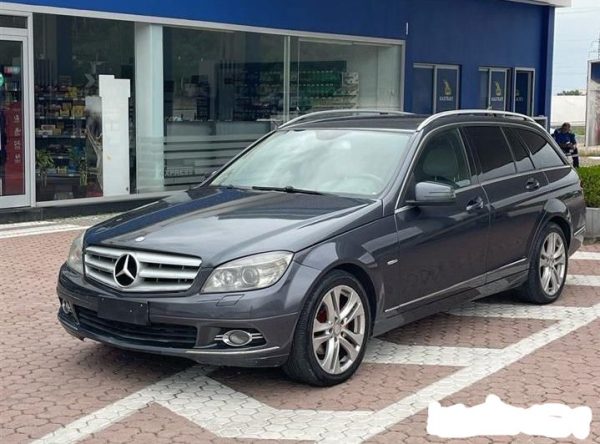 MERCEDES-BENZ C219