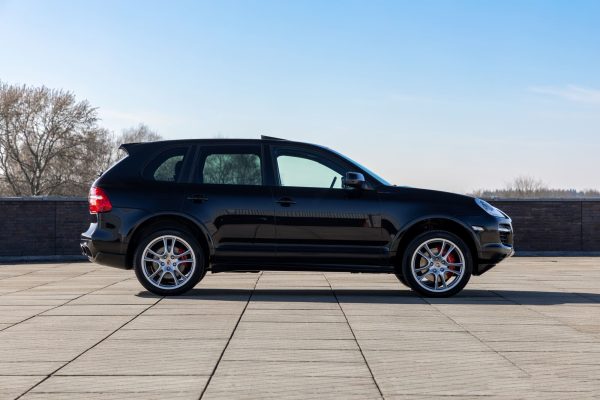 PORSCHE CAYENNE - Image 4