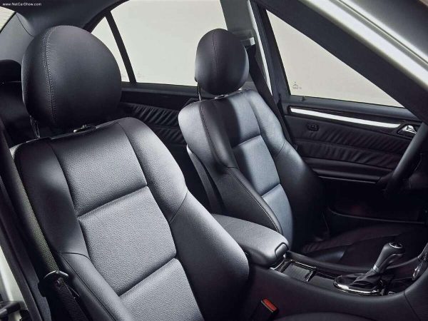 MERCEDES-BENZ C220 CDI - Image 2
