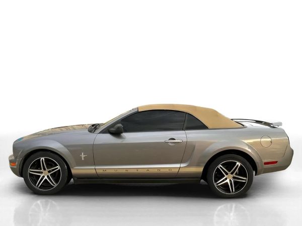 FORD MUSTANG - Image 3