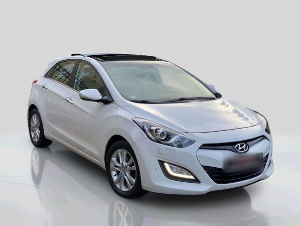 HYUNDAI I30 - Image 4