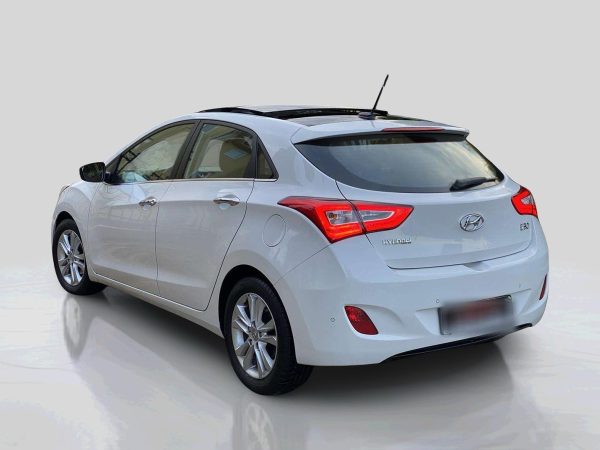 HYUNDAI I30 - Image 5
