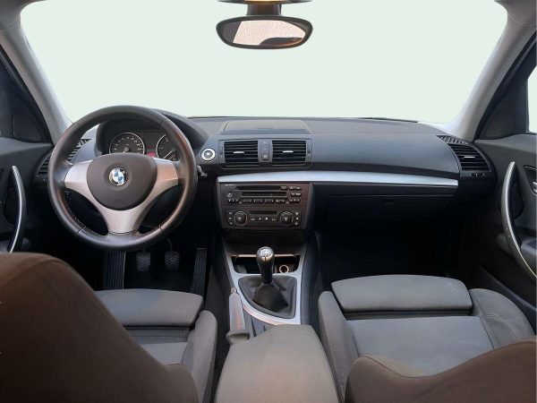BMW 118D - Image 2
