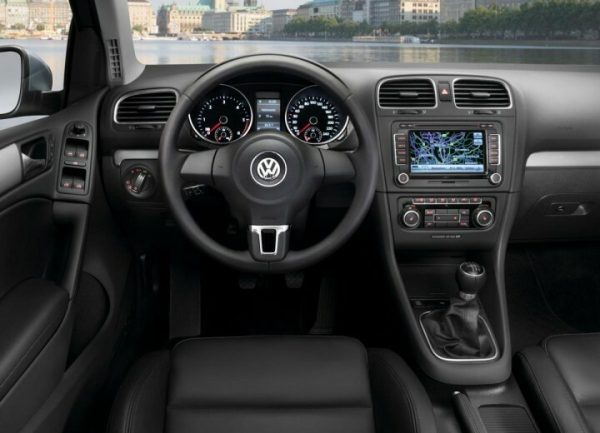 VOLKSWAGEN GOLF 6 - Image 2