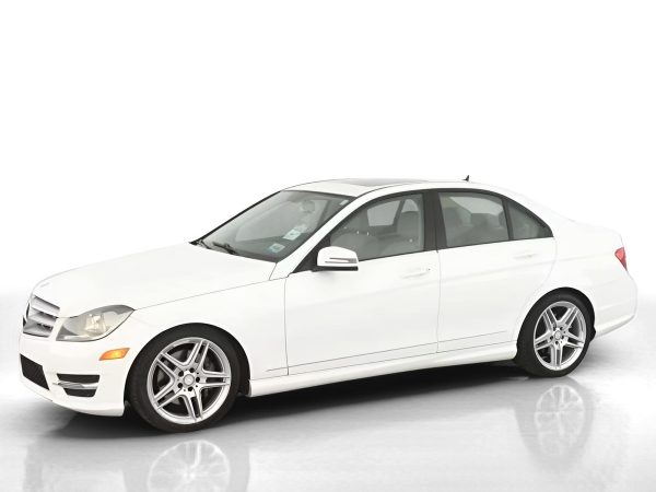 MERCEDES-BENZ C300 - Image 3