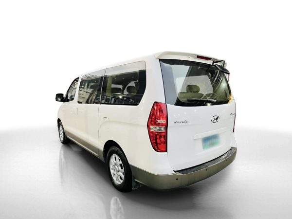 HYUNDAI GRAND STAREX - Image 2