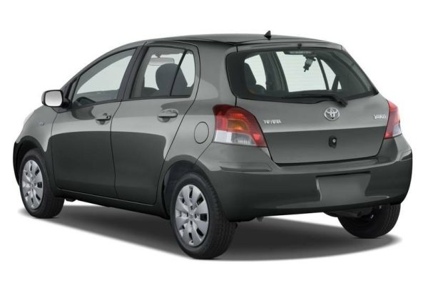 TOYOTA YARIS - Image 4