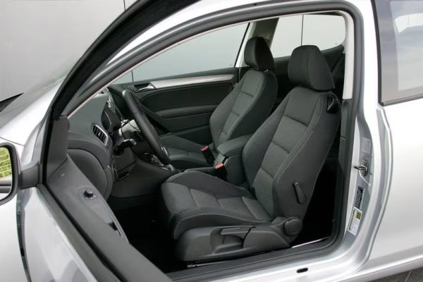 VOLKSWAGEN GOLF 7 - Image 3