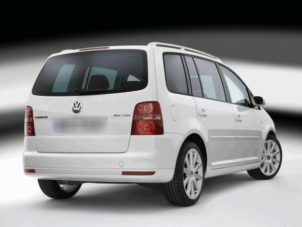 VOLKSWAGEN TOURAN - Image 3