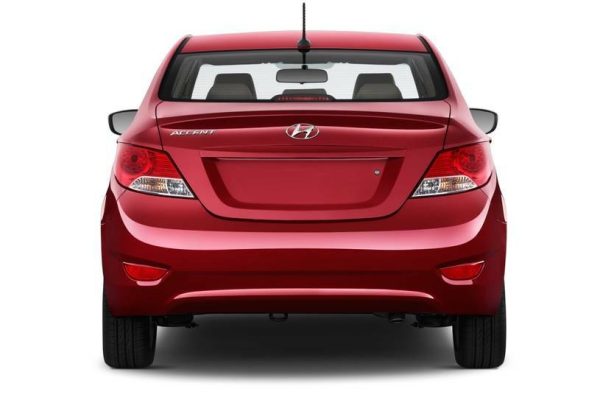 HYUNDAI ACCENT - Image 9