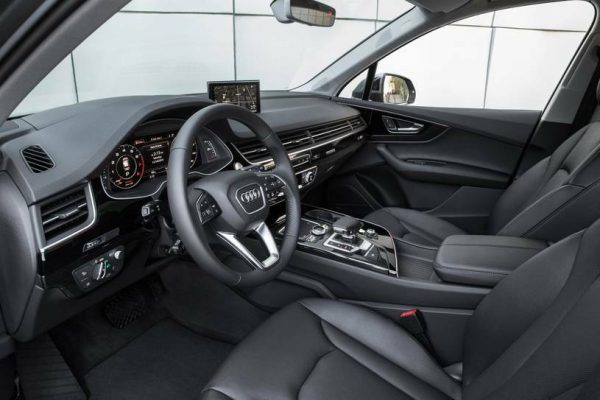 AUDI Q7 - Image 7