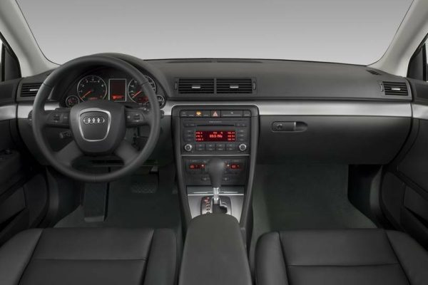AUDI A4 - Image 6