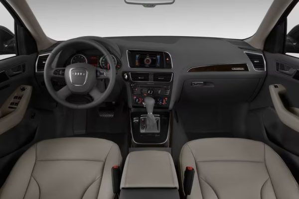 AUDI Q5 - Image 2