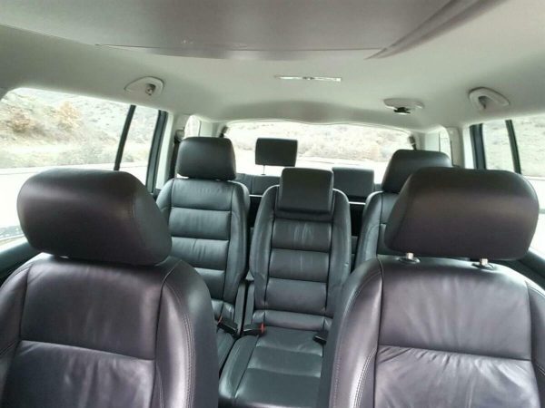 VOLKSWAGEN TOURAN - Image 2